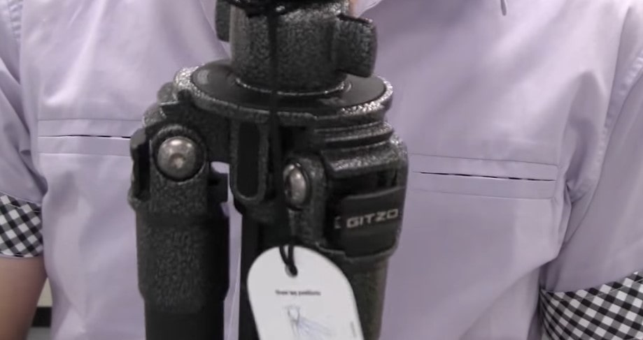 Gitzo GT2542 Mountaineer Tripod Series 2 Carbon 4 Sections Review Gitzo GT2542 Mountaineer Tripod Series 2 Carbon 4 Sections Review