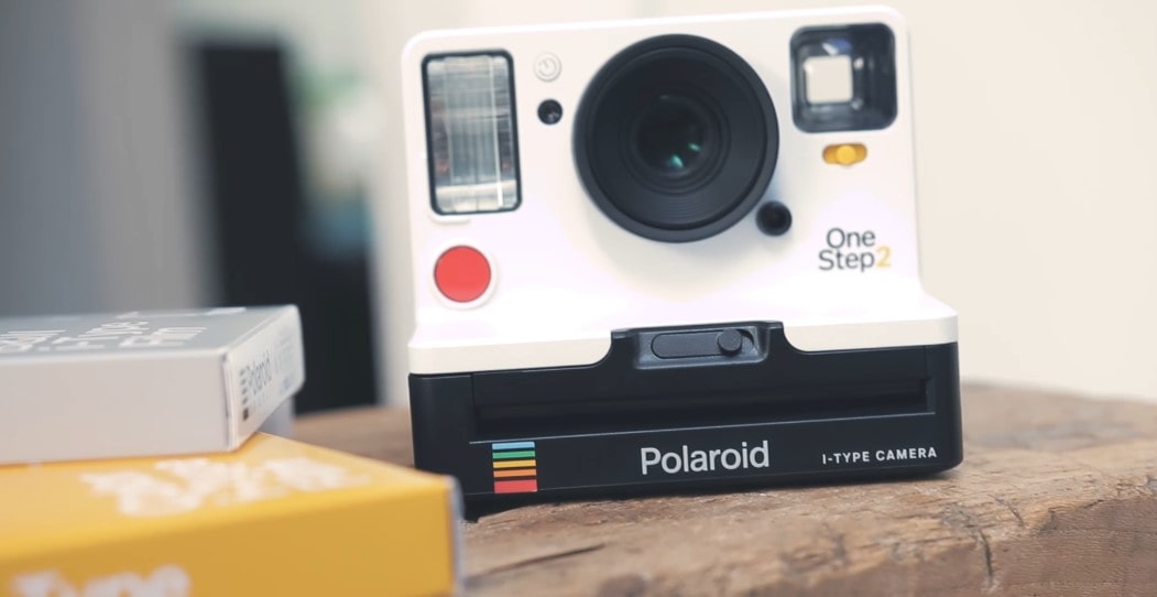 Polaroid Originals 9003 OneStep 2 Instant Film Camera Review Polaroid Originals 9003 OneStep 2 Instant Film Camera Review