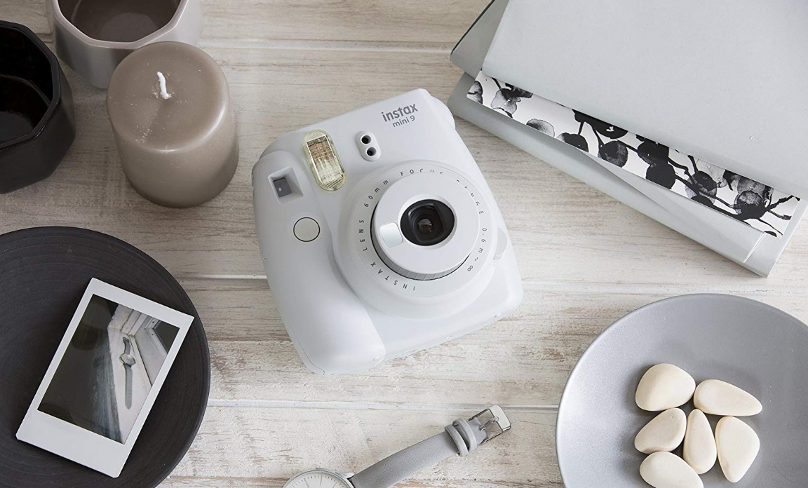 Fujifilm Instax Mini 9 Instant Camera - Smokey White review Fujifilm Instax Mini 9 Instant Camera - Smokey White review