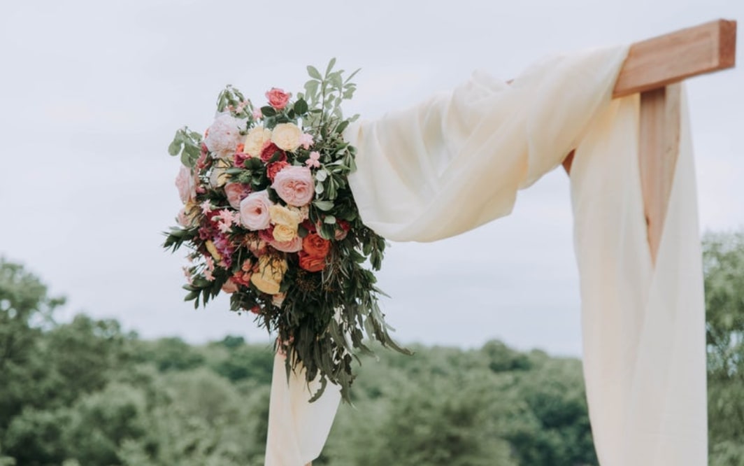 Instant Cameras Are Huge Hits at Weddings Instant Cameras Are Huge Hits at Weddings