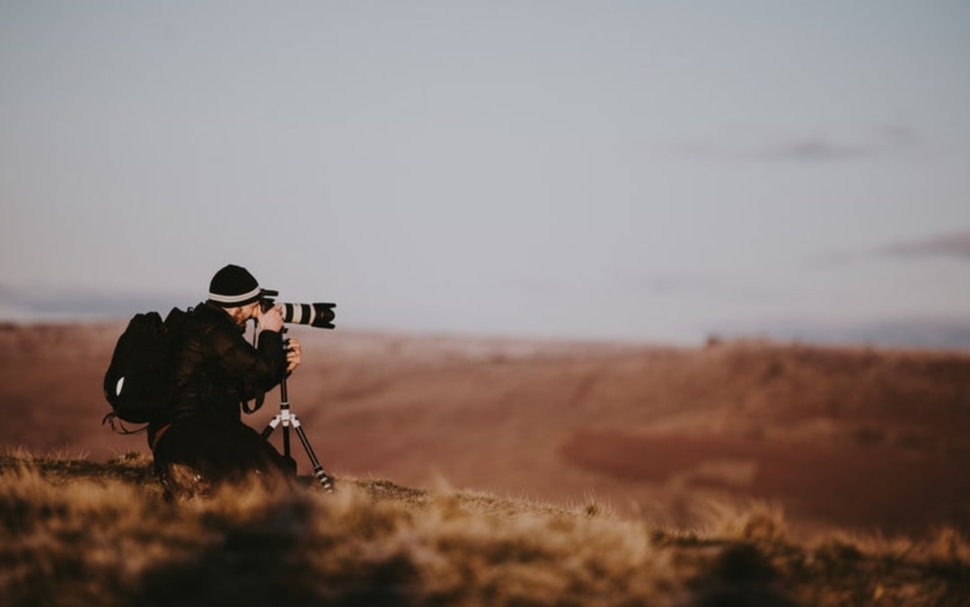 Best Tripods For Nikon D3400, D3300 & D700 Cameras Best Tripods For Nikon D3400, D3300 & D700 Cameras